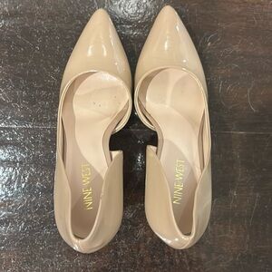 Nine West nude point heels